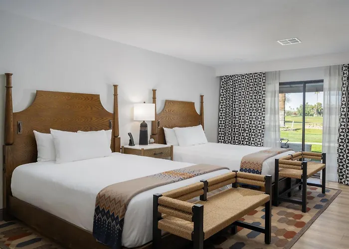 The Wigwam 4*